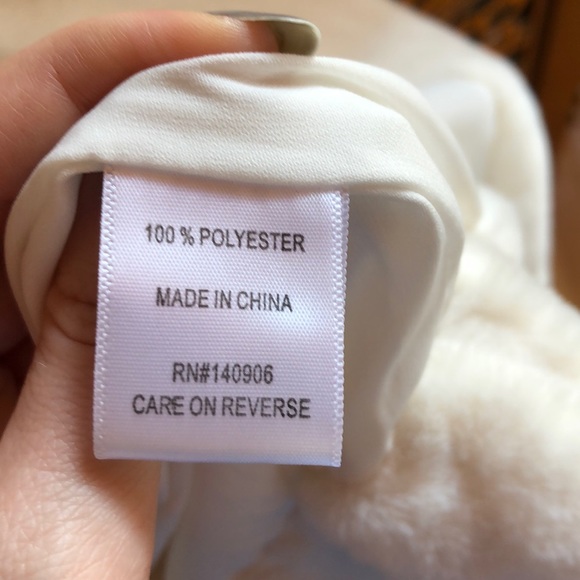 Wonderful&Young Plush Ivory Vest Size M - Picture 3 of 4